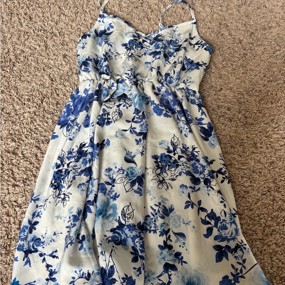 SHEIN Blue Floral Kids Dress